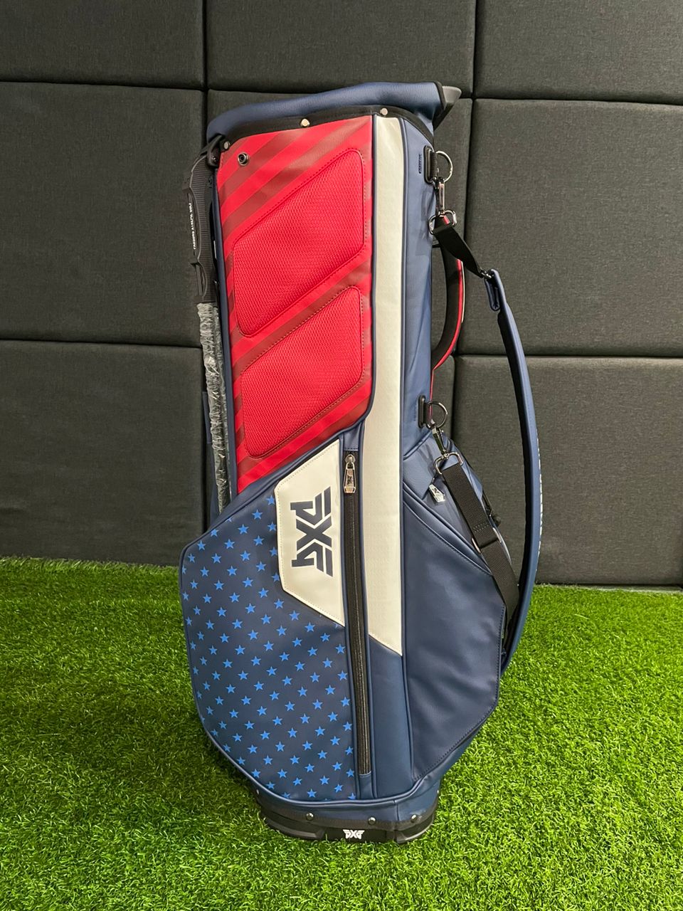 PXG 24 STARS & STRIPES HYBRID STAND BAG