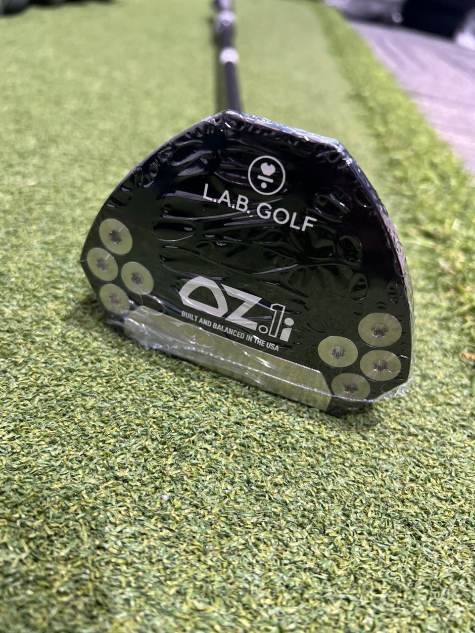LAB GOLF OZ.1i PUTTER – LT Golf Shop