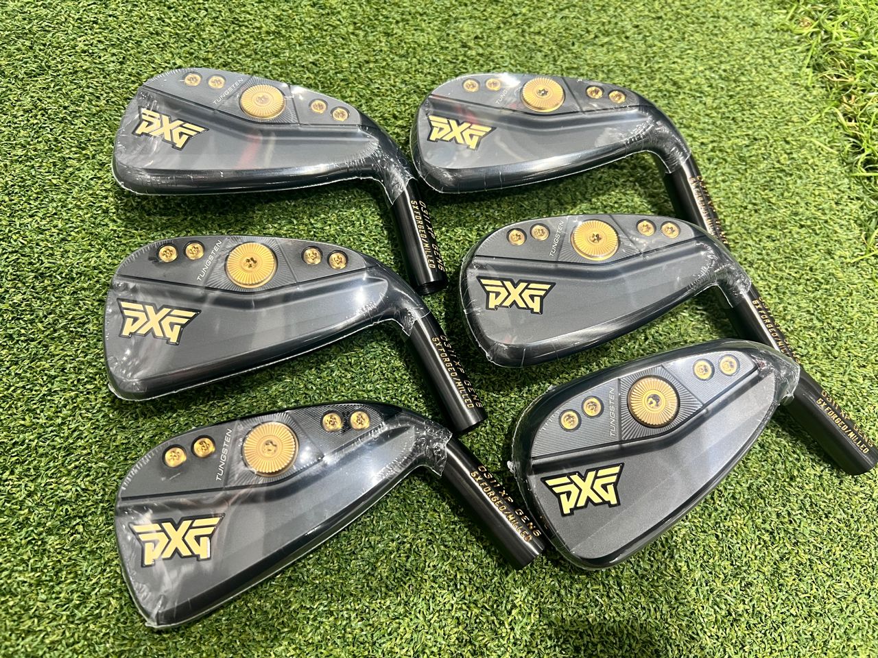 PXG 0311 XP GEN-6 BLACK GOLD LIMITED EDITION #6-9GW IRON (HEAD ONLY - 6PCS)