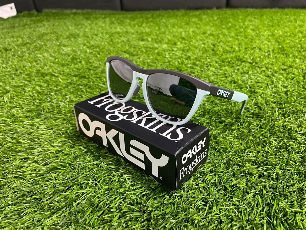 OAKLEY FROGSKINS RANGE (A) PRIZM BLACK SUNGLASSES