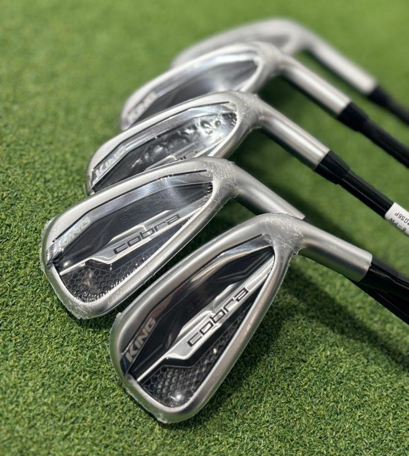 COBRA KING SILVER GRAPHITE IRONS #6-9P