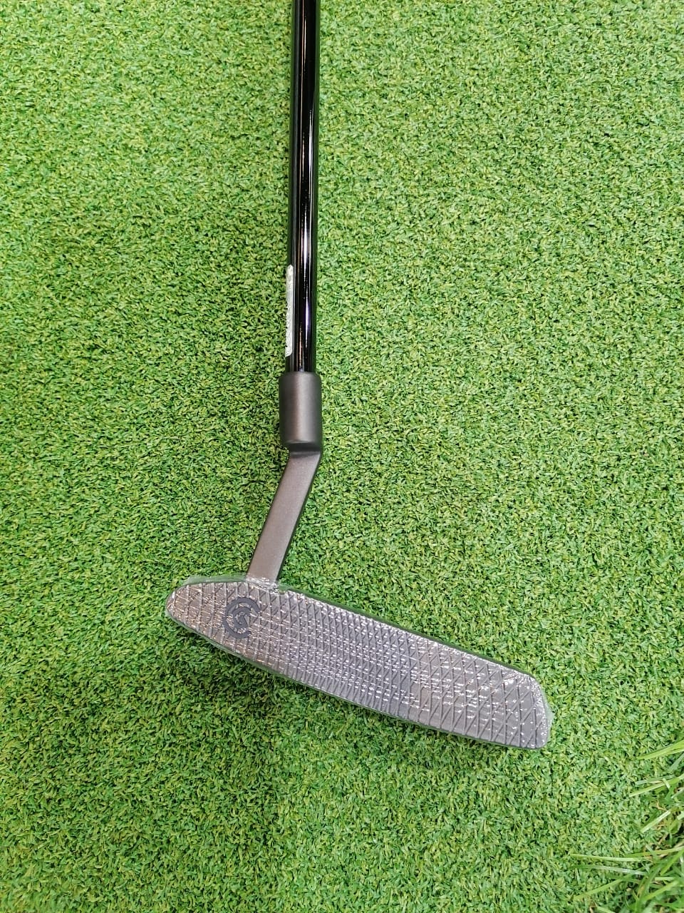 CLEVELAND HUNTINGTON BEACH SOFT PREMIER #4 PUTTER (LEFT HANDED