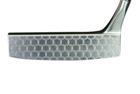 MUZIIK 5218 SPECIAL TUNE - LIMITED EDITION PUTTER